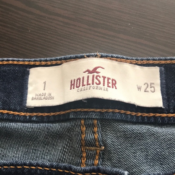 SOLD Hollister Shorts - Picture 2 of 5